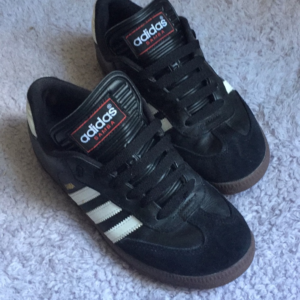 Adidas samba suede toe three white stripe